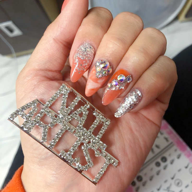 Nail Artist Brooch
